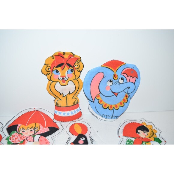 Vtg CUT & SEW Fabric Panels CUT  See Photos circus cute children etc... - Picture 3 of 9